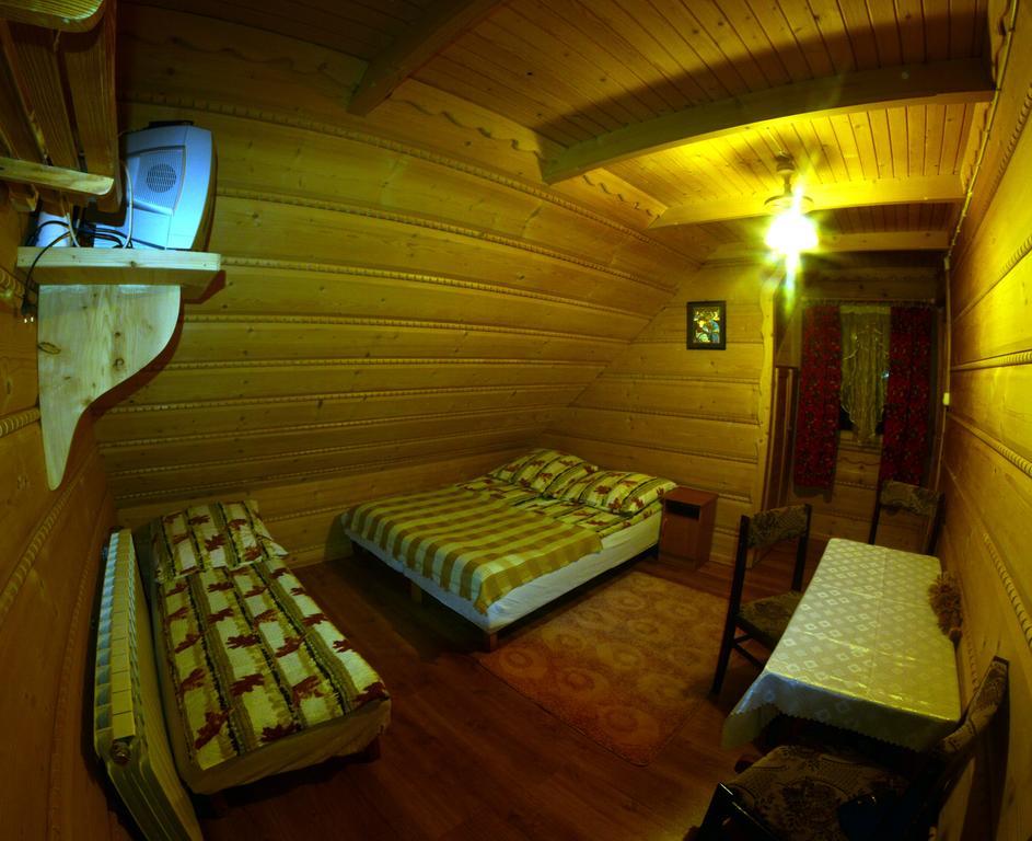 Wolne Pokoje Maria Rzadkosz Gliczarow Room photo